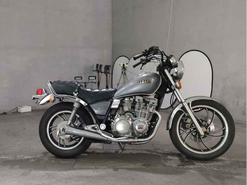Yamaha XJ650 Special