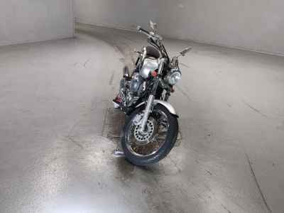 Yamaha XVS400 Drag Star