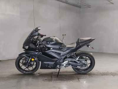 Yamaha YZF-R3 2021