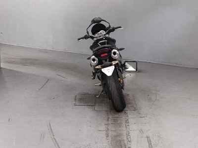 Triumph Street Triple 2006