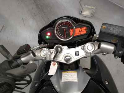 Suzuki GSR250