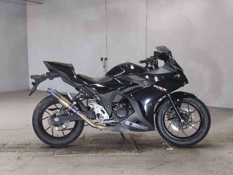 Suzuki GSX250R