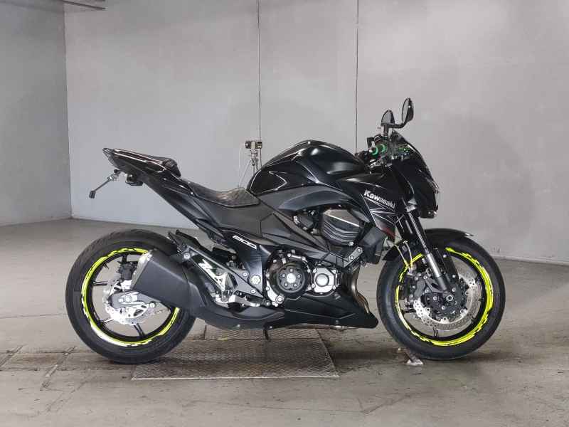 Kawasaki Z800 2013