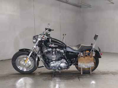 Harley-Davidson Sportster Custom XL1200C 2012