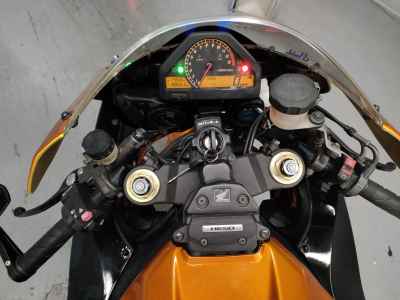 Honda CBR1000RR 2006