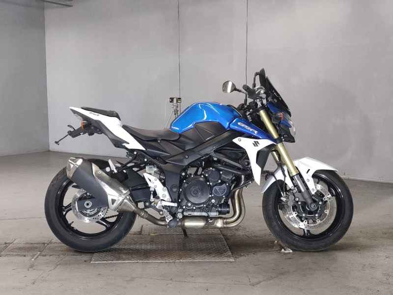 Suzuki GSR750 2015