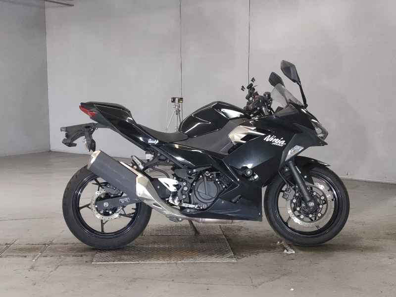 Kawasaki Ninja 400 2021