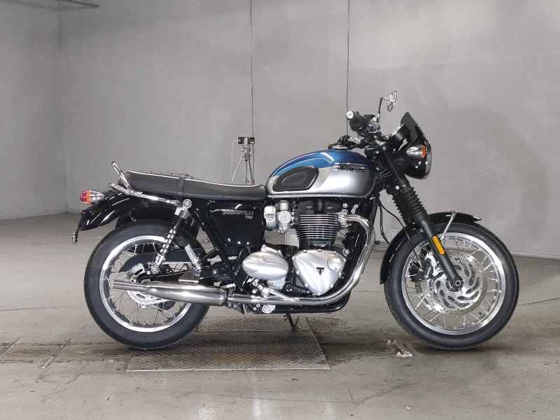Triumph Bonneville T120 2021