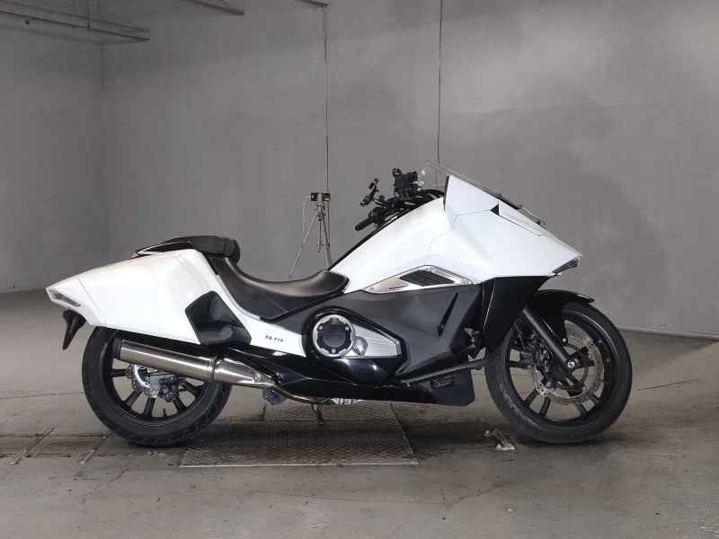 Honda NM4 Vultus 2014