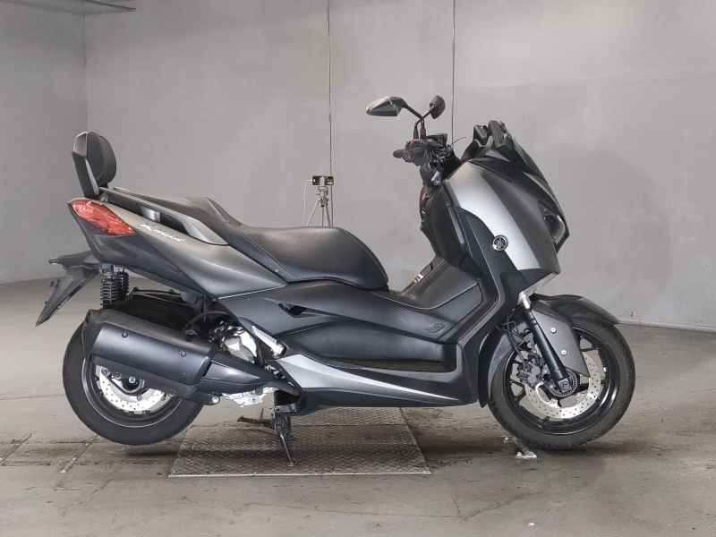 Yamaha XMAX 250