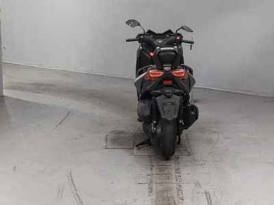 Yamaha XMAX 250