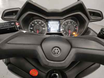 Yamaha XMAX 250