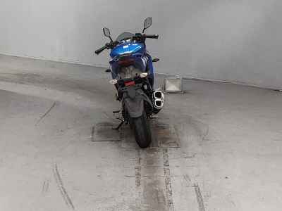 Suzuki Gixxer 250SF