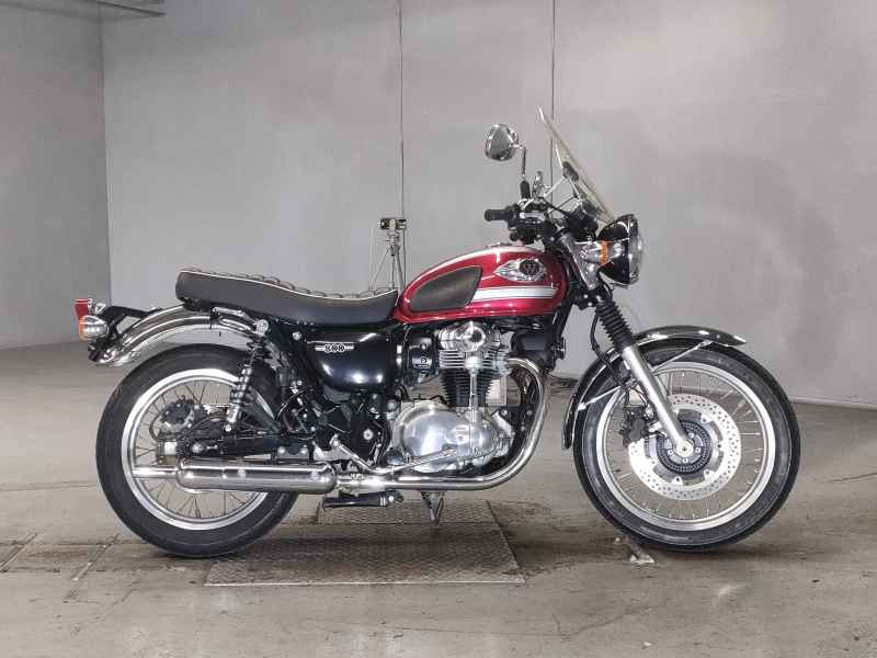 Kawasaki W800 2022
