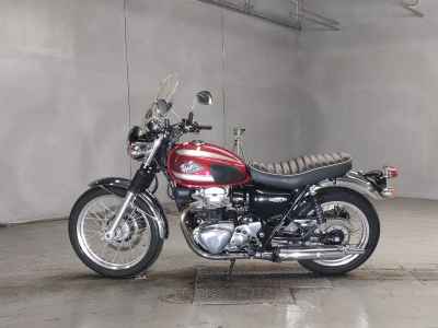 Kawasaki W800 2022
