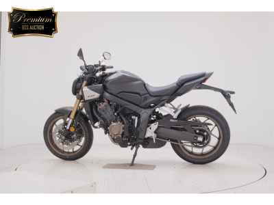 Honda CB650R E-Clutch 2024