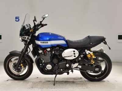 Yamaha XJR1300C 2015