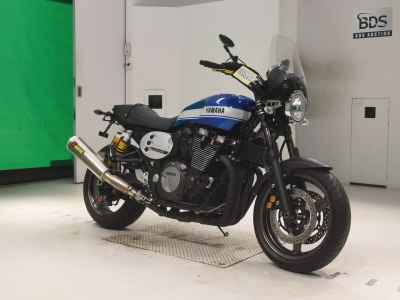 Yamaha XJR1300C 2015
