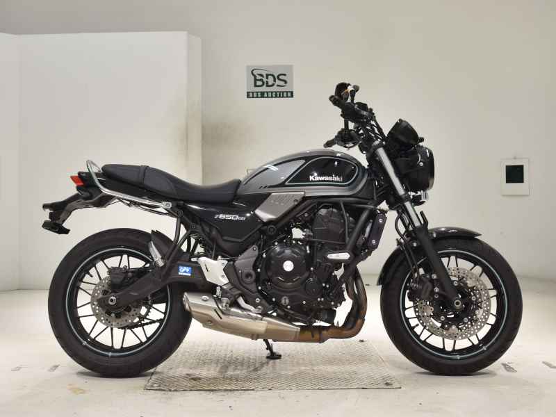 Kawasaki Z650RS 2023