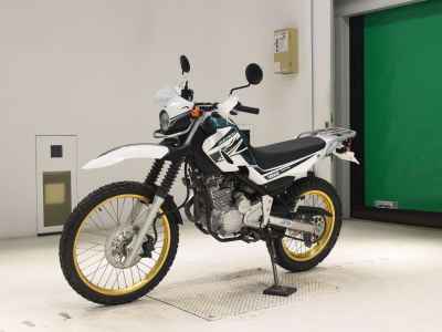 Yamaha XT250 Serow 2016