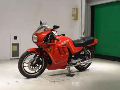 Suzuki GSX400E 2025