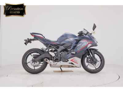 Kawasaki Ninja ZX-25R SE 2022