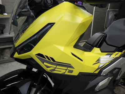 Honda X-Adv 750 2025