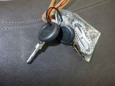 Moto Guzzi V100ﾏﾝﾃﾞｯﾛS 2025