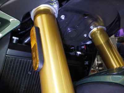 Moto Guzzi V100ﾏﾝﾃﾞｯﾛS 2025