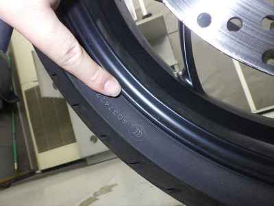 Moto Guzzi V100ﾏﾝﾃﾞｯﾛS 2025