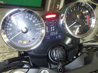 Kawasaki Z900RS SE 2025