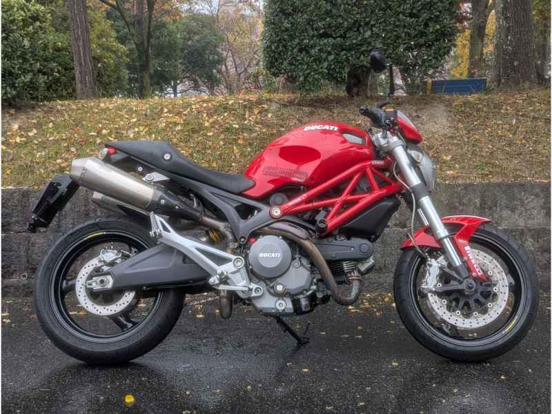 Ducati Monster 696 2010