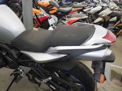 Yamaha FZ6 Fazer 2013