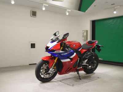 Honda CBR1000RR SP 2025