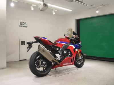 Honda CBR1000RR SP 2025