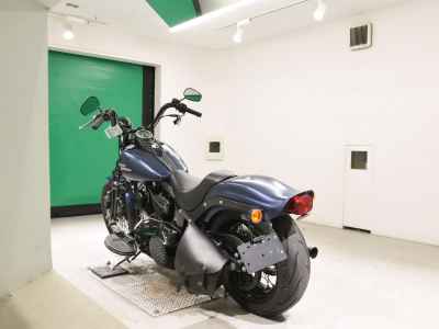 Harley-Davidson Cross Bones FLSTSB1580 2008