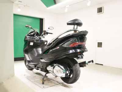 Suzuki Skywave 250S