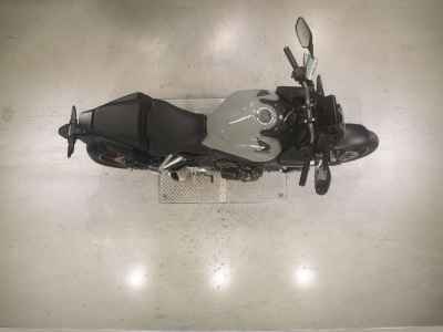 Honda CB650R E-Clutch 2025