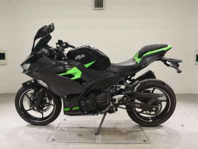 Kawasaki Ninja 400 2019