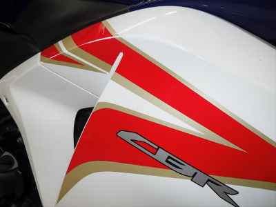 Honda CBR250R 2011