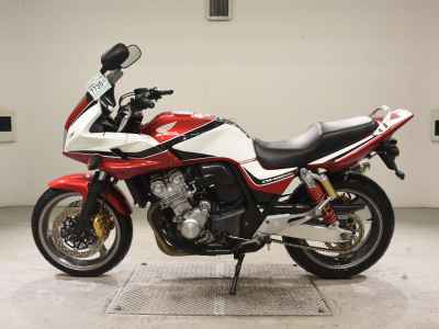 Honda CB400SFV 2012
