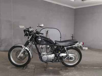 Yamaha SR400 2010