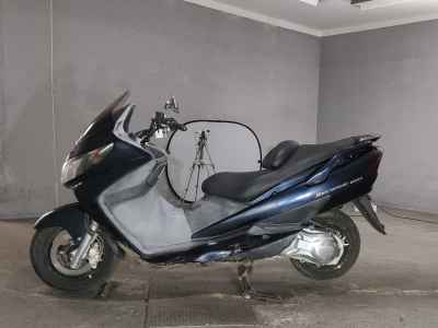 Suzuki Skywave 250S