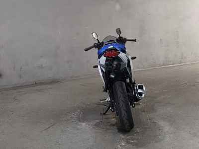 Suzuki Gixxer 250SF