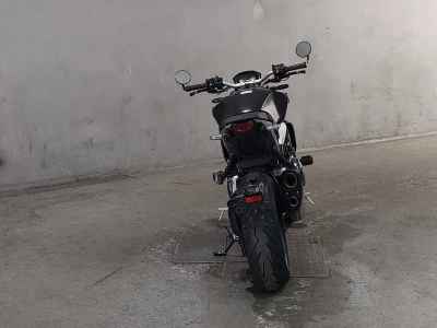 Honda CB1000R 2023