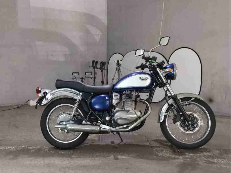 Kawasaki Estrella 2011