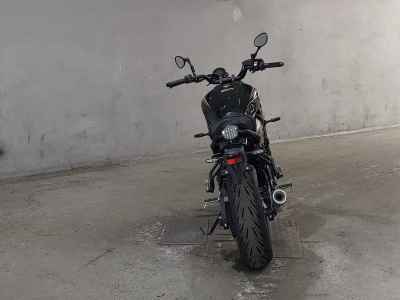 Yamaha XSR700 2023