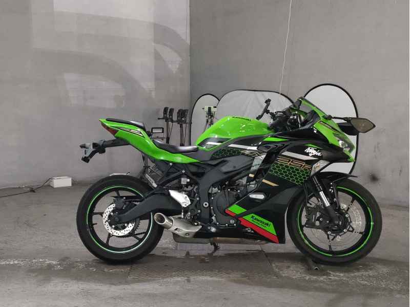 Kawasaki Ninja ZX-25R KRT Edition 2021