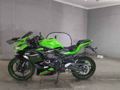 Kawasaki Ninja ZX-25R KRT Edition 2021