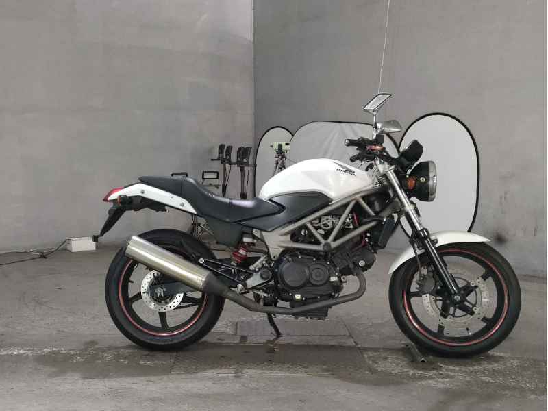 Honda VTR250 2013